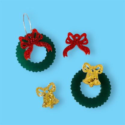 Festive Wreath Stacker - 3 Pair Set